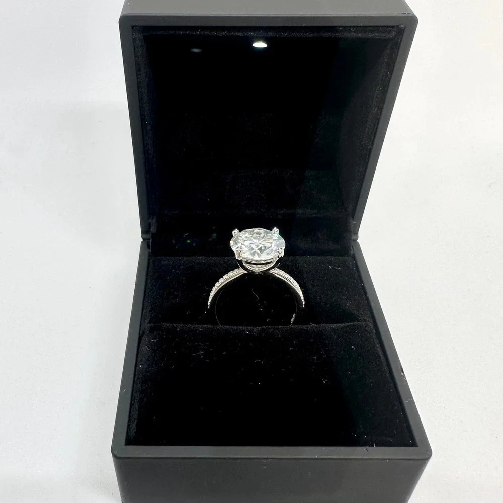 Moissanite Diamond Engagement Ring 3 Ct Round Cut Solitaire GRA Size 9